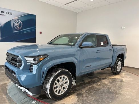 New 2026 Toyota Tacoma SR5 image 2