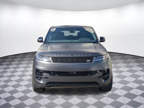 Used 2024 Land Rover Range Rover Sport SE AWD/4WD image 8