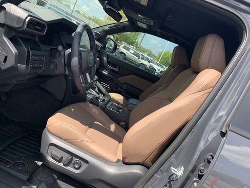 Certified 2025 Toyota 4Runner Limited image 18