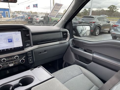 Used 2025 Ford F150 XLT w/ Equipment Group 301A Standard image 30