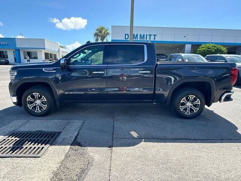 Used 2025 GMC Sierra 1500 SLT RWD image 8