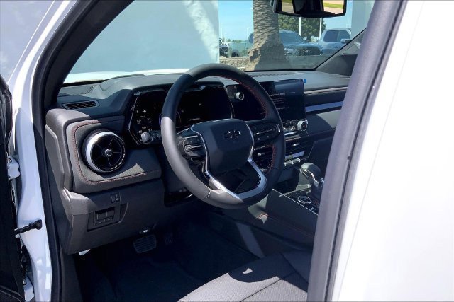 New 2026 Chevrolet Colorado Z71 w/ Z71 Convenience Package 2 AWD/4WD image 6