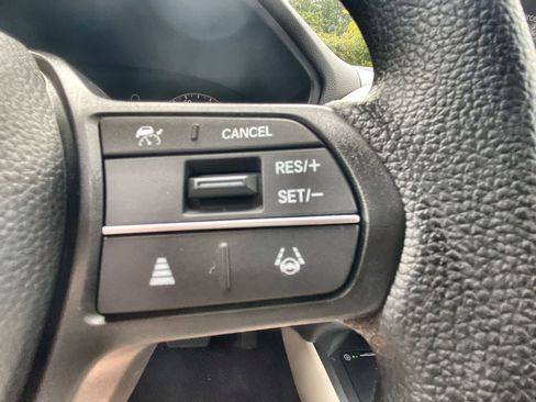 New 2026 Honda HR-V LX image 21