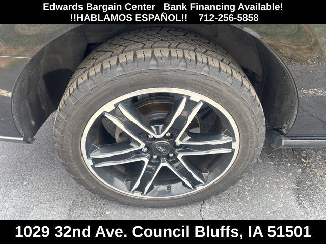 Used 2019 Ford Expedition Limited w/ Equipment Group 303A AWD/4WD image 6