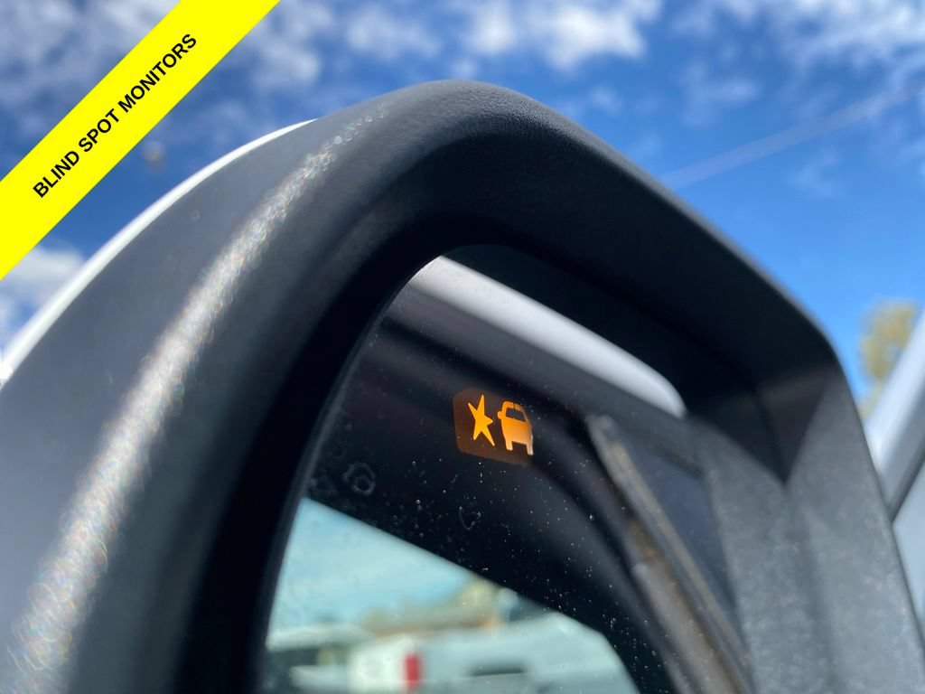 Used 2025 Chevrolet Equinox LT FWD image 13