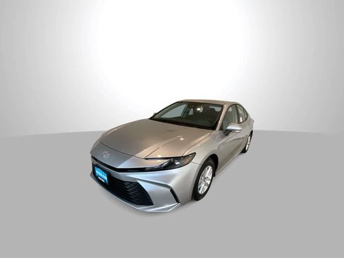 New 2026 Toyota Camry LE image 4