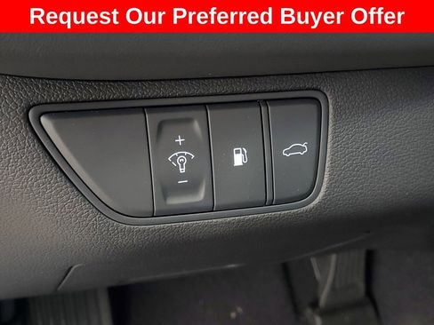 New 2026 Genesis G70 2.5T Prestige image 15