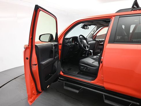 Used 2024 Toyota 4Runner TRD Off-Road Premium w/ Off Road Premium Plus Package image 9