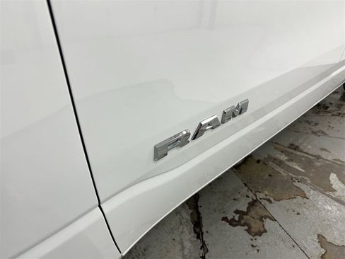 Used 2022 RAM 1500 Big Horn image 26