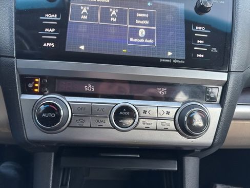 Used 2015 Subaru Legacy 3.6R Limited image 20