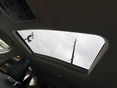 Used 2015 Lexus NX 200t AWD w/ Premium Package image 24