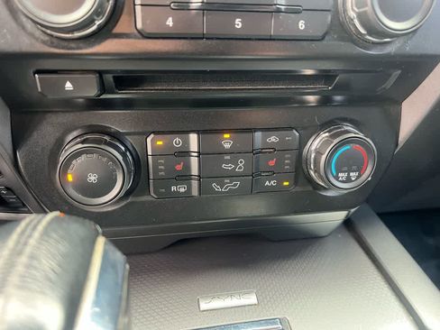 Used 2016 Ford F150 XLT w/ Equipment Group 302A Luxury image 33