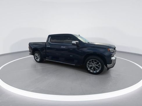 Used 2021 Chevrolet Silverado 1500 LTZ w/ Technology Package AWD/4WD image 2