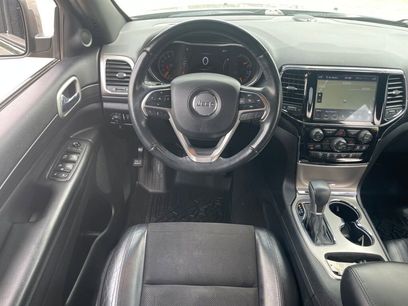 Used 2019 Jeep Grand Cherokee Altitude