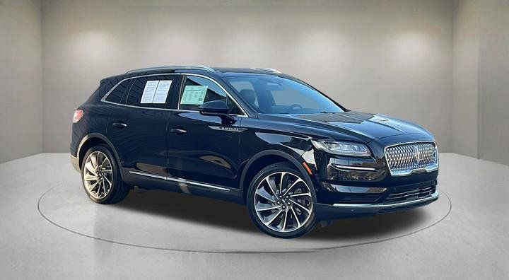 Certified 2022 Lincoln Nautilus Reserve w/ Equipment Group 201A AWD/4WD image 1
