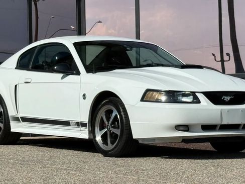 Used 2004 Ford Mustang Mach 1 RWD image 17