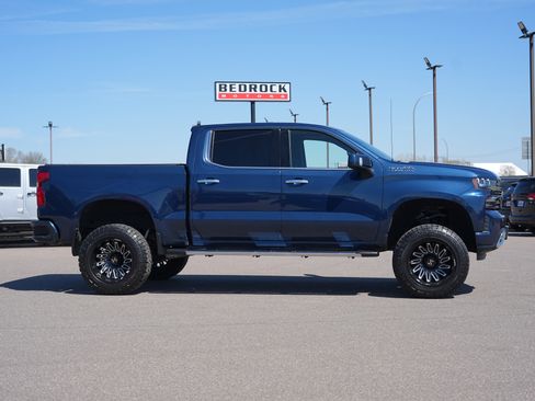 Used 2020 Chevrolet Silverado 1500 High Country AWD/4WD image 2