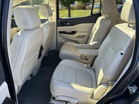 Used 2020 GMC Acadia Denali w/ LPO, Floor Liner Package image 20