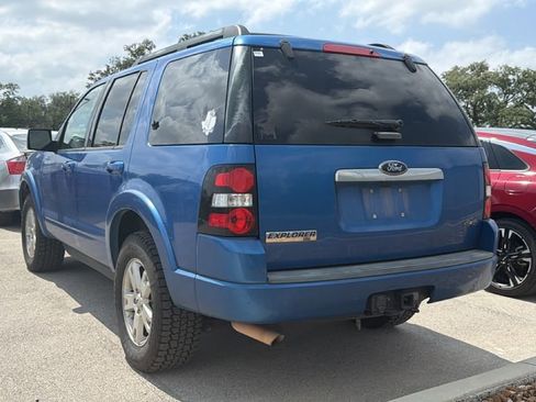 Used 2010 Ford Explorer XLT AWD/4WD image 6