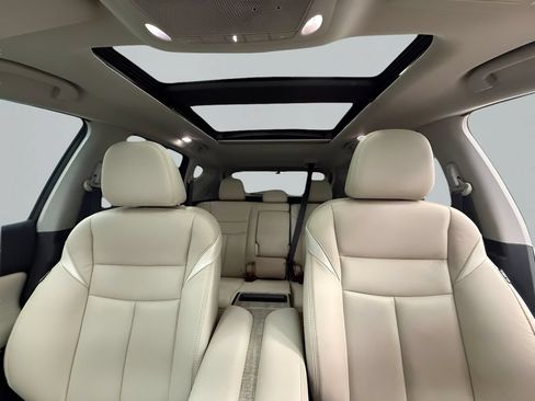 Used 2020 Nissan Murano SL w/ Moonroof Package AWD/4WD image 16