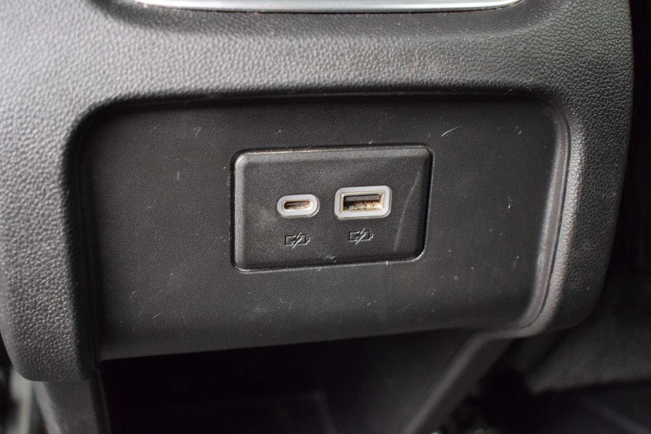 Used 2020 Chevrolet Blazer LT FWD image 35