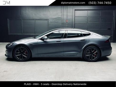 Used 2023 Tesla Model S Plaid AWD/4WD image 4