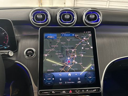 New 2026 Mercedes-Benz GLC 300 image 15