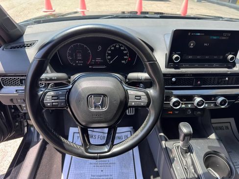 Used 2022 Honda Civic Sport image 15