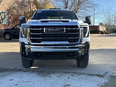 New 2026 GMC Sierra 2500 SLT w/ SLT Premium Package image 14