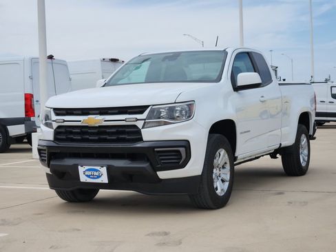 Used 2022 Chevrolet Colorado LT w/ Fleet Safety Package RWD image 3