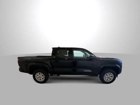 New 2026 Toyota Tacoma SR5 AWD/4WD image 9
