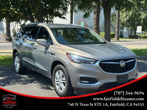 Used 2019 Buick Enclave Essence image 1