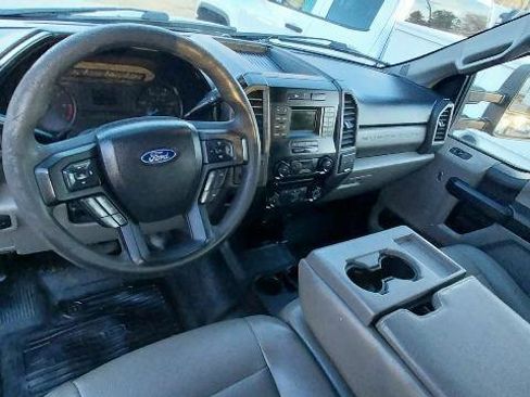 Used 2017 Ford F350 XL w/ Power Equipment Group RWD image 8