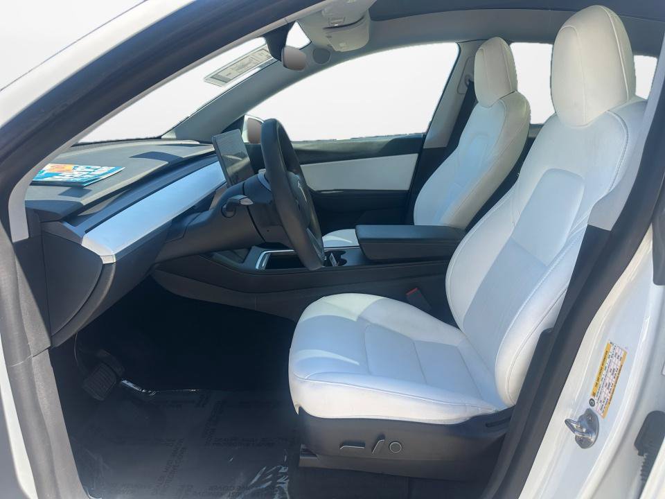 Used 2021 Tesla Model Y Long Range AWD/4WD image 11