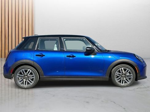 New 2026 MINI Cooper 4-Door Hardtop image 2