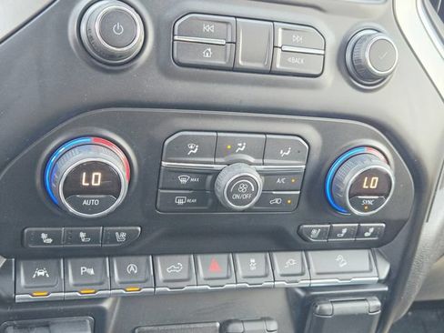 Used 2019 Chevrolet Silverado 1500 LTZ AWD/4WD image 27