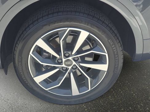 Used 2024 Audi Q5 2.0T Premium Plus AWD/4WD image 29