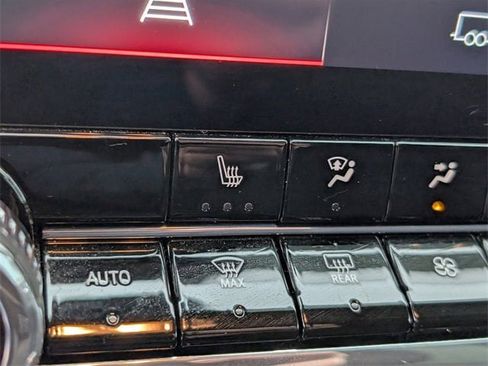 Certified 2024 GMC Canyon Elevation w/ Convenience Package image 16