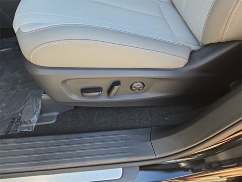 New 2026 INFINITI QX60 Luxe w/ Cargo Package image 36