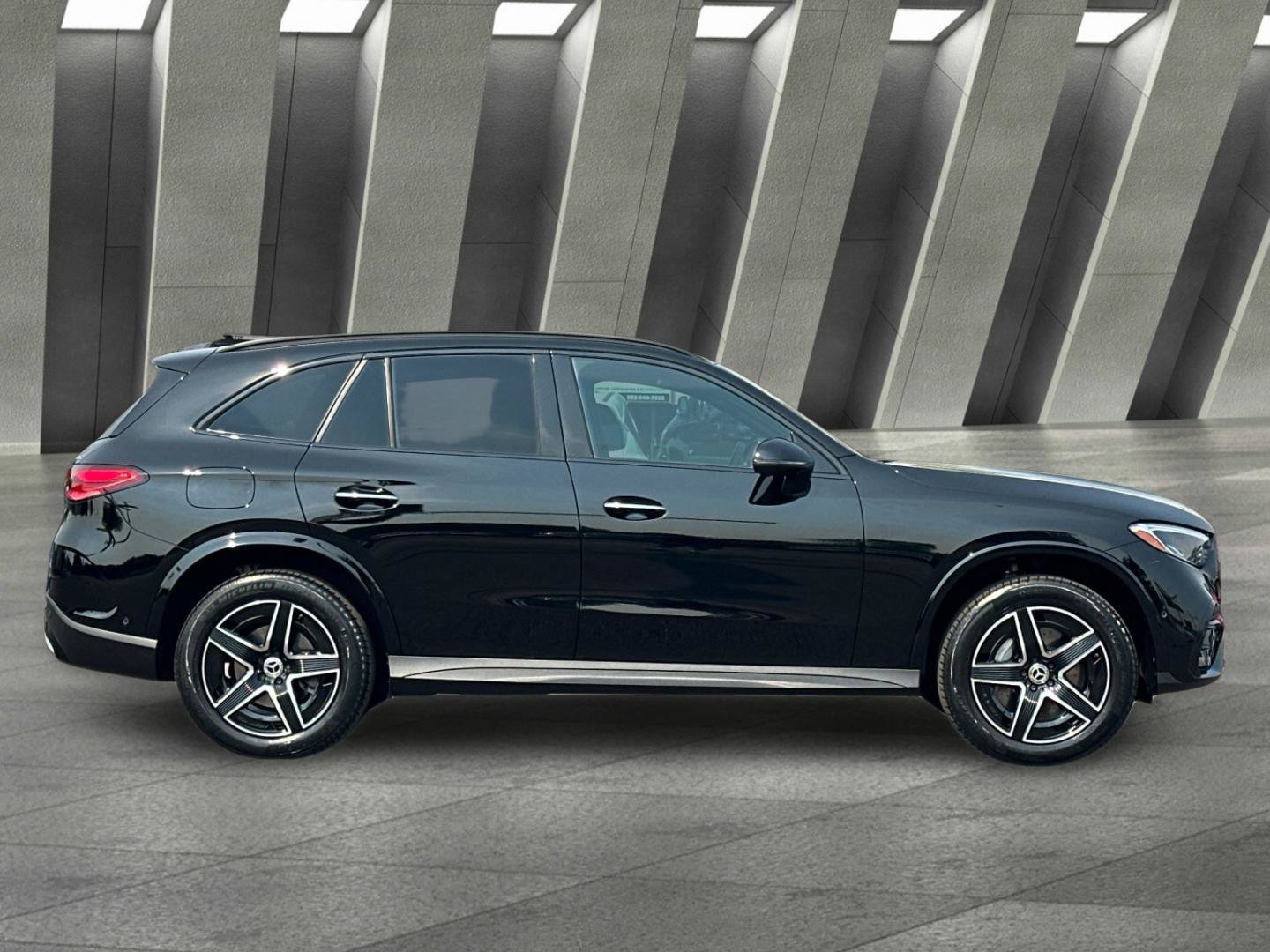 Certified 2024 Mercedes-Benz GLC 300 4MATIC image 3