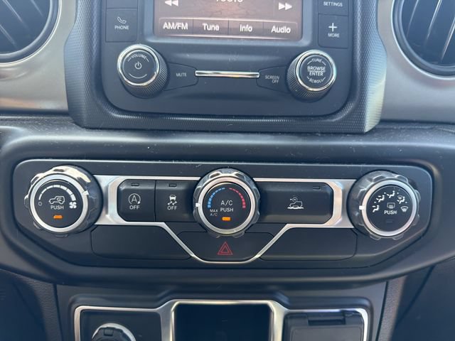 Used 2021 Jeep Gladiator Sport AWD/4WD image 26