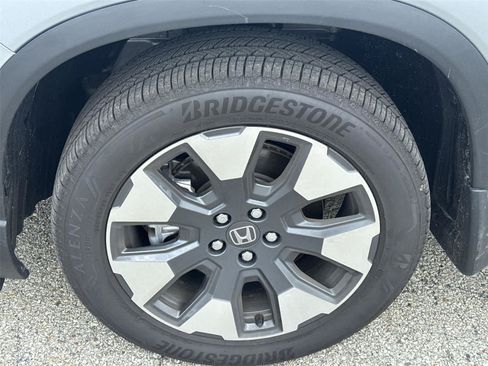 Used 2026 Honda Pilot Touring image 11
