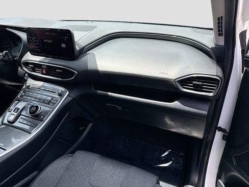 Used 2023 Hyundai Santa Fe SEL w/ Winter Weather Package image 28