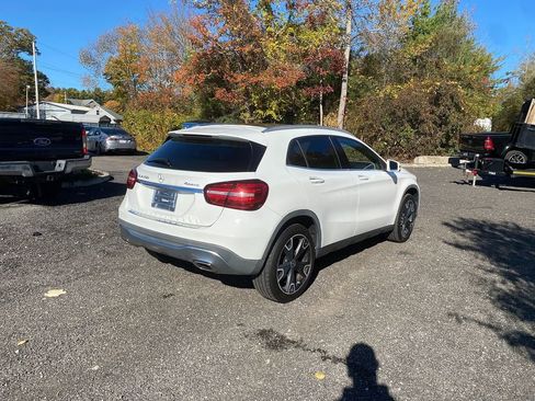 Used 2019 Mercedes-Benz GLA 250 4MATIC image 5