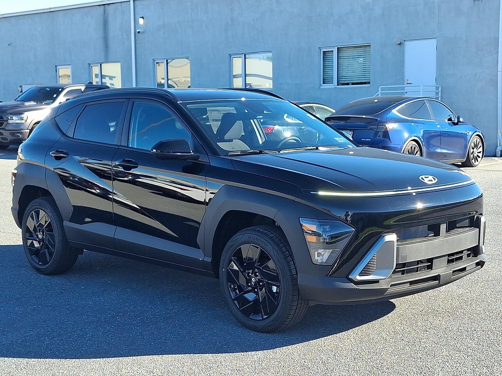 New 2027 Hyundai Kona SEL Sport AWD/4WD image 2