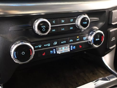 Used 2022 Ford F150 Lariat AWD/4WD image 7