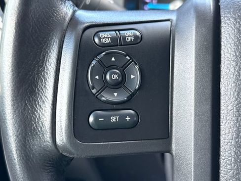 Used 2015 Ford F250 Lariat w/ Lariat Ultimate Package AWD/4WD image 33