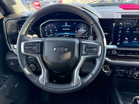 Used 2025 Chevrolet Silverado 1500 RST image 11