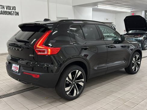 New 2026 Volvo XC40 B5 Ultra w/ Climate Package image 5