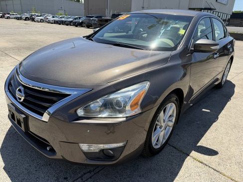 Used 2013 Nissan Altima 2.5 SL FWD image 1